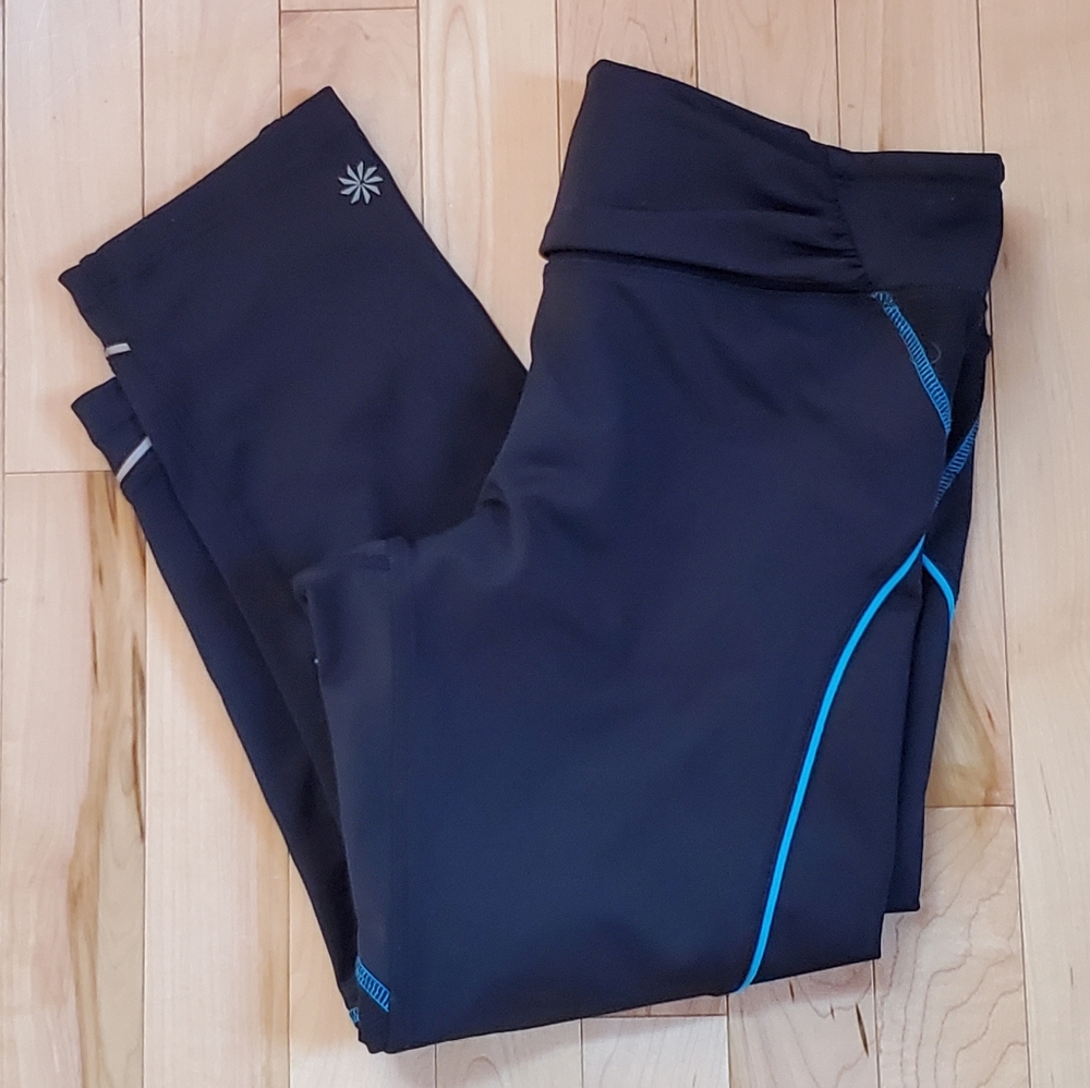 Athleta Quick Step Black & Blue Capri Pants Women's Size ST‎